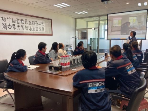 開(kāi)展職業(yè)化培訓(xùn)工作